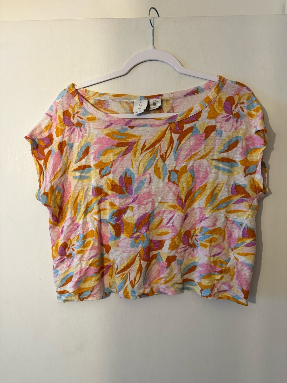 Floral Linen Cropped Length Top - Pink Multi